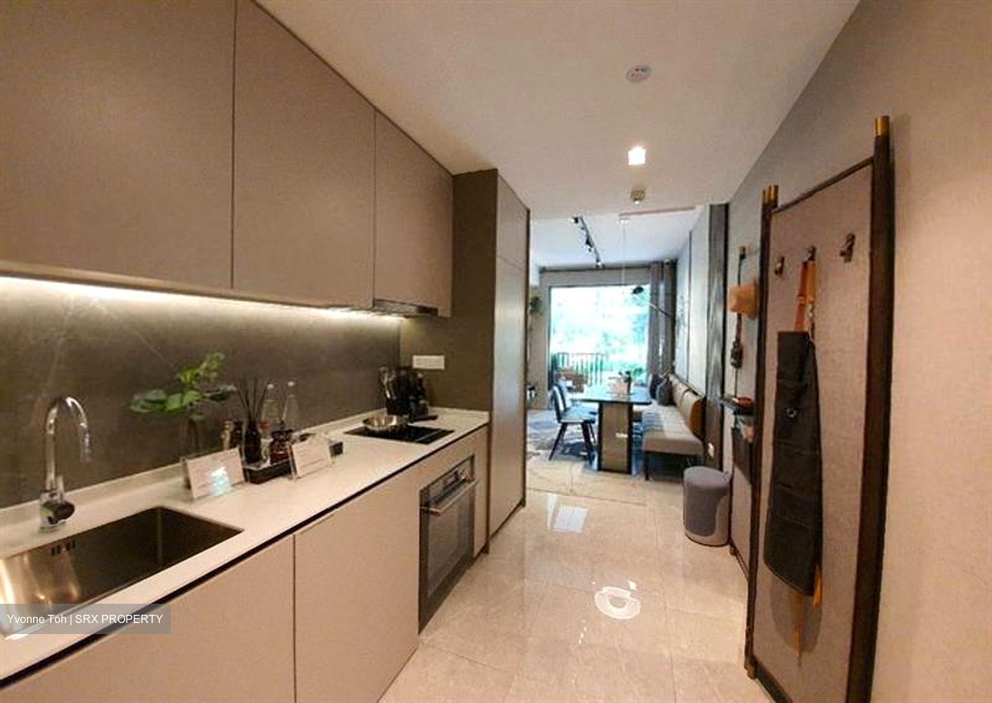 Sengkang Grand Residences (D19), Apartment #608693471